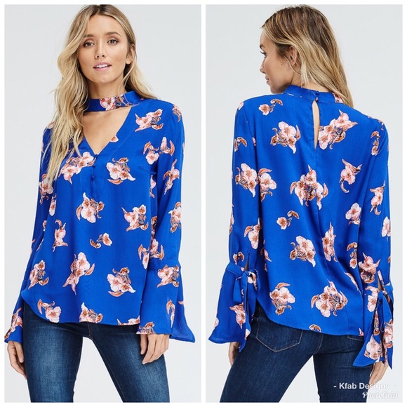 🥰LAST 1! 💕Royal Blue Floral Crepe Choker Top! - Picture 4 of 4